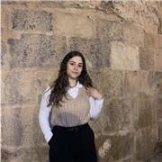 Profesora para muchas materias como matemáticas, lengua, inglés,… Para niños de primaria y niveles bajos de la ESO